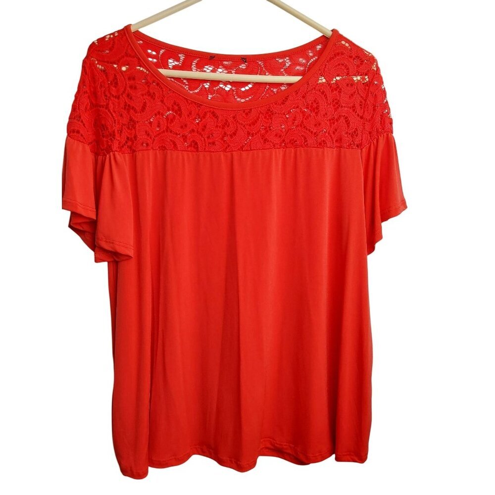 Coral lace top scoop neck, flutter sleeve